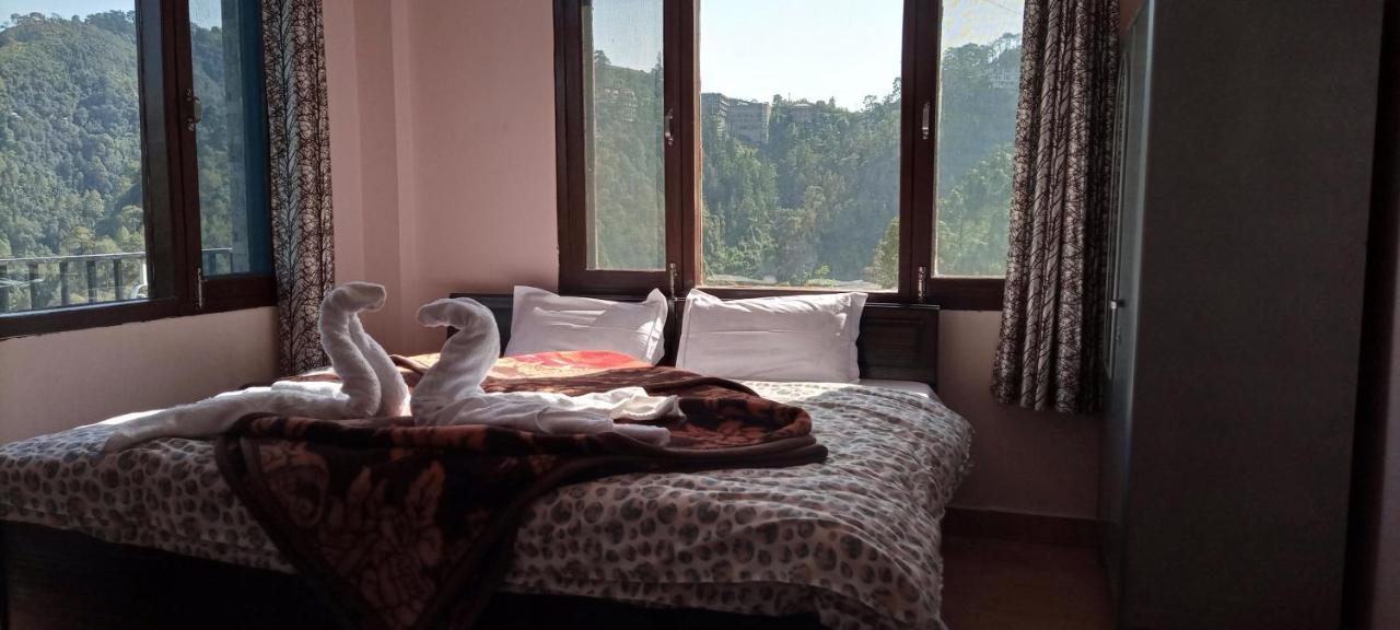 Thakur Homes- Couple And Family Friendly Homestay شيملا المظهر الخارجي الصورة