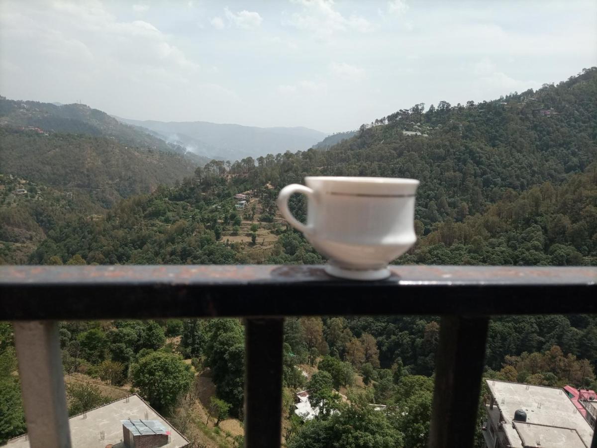 Thakur Homes- Couple And Family Friendly Homestay شيملا المظهر الخارجي الصورة