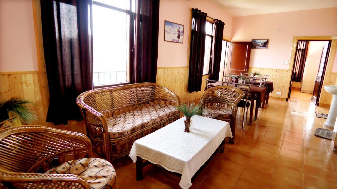 Thakur Homes- Couple And Family Friendly Homestay شيملا المظهر الخارجي الصورة
