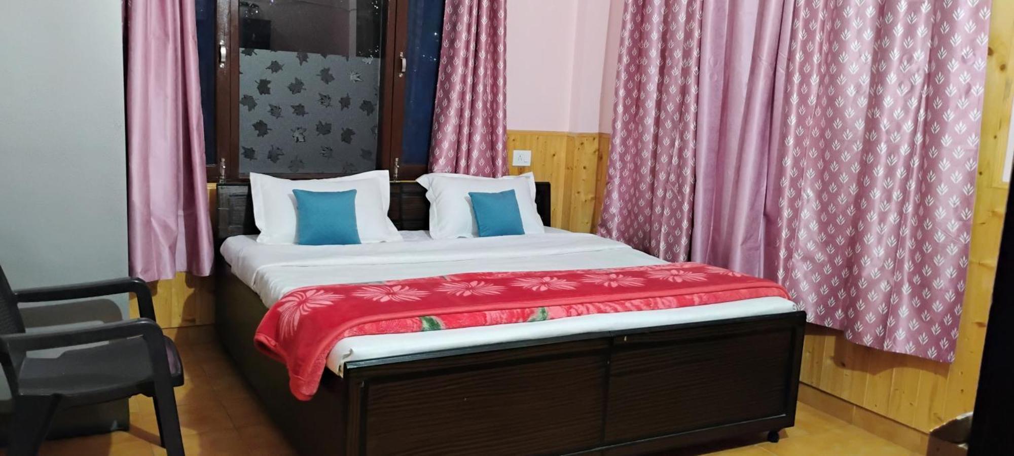 Thakur Homes- Couple And Family Friendly Homestay شيملا المظهر الخارجي الصورة
